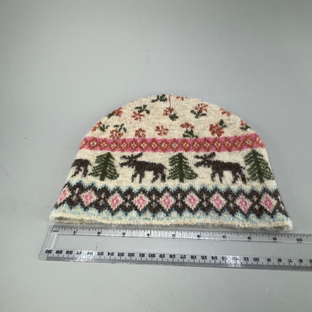Natural Life Beanie One Size Cream Moose Fair Isle Floral Boho Knit Hat - Picture 4 of 6